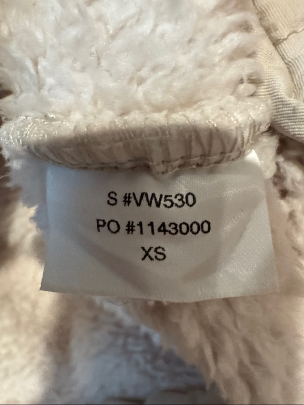 Vouri Highlands Sherpa Jacket size xs.   PTP is 25” will fit a medium - Picture 5 of 5